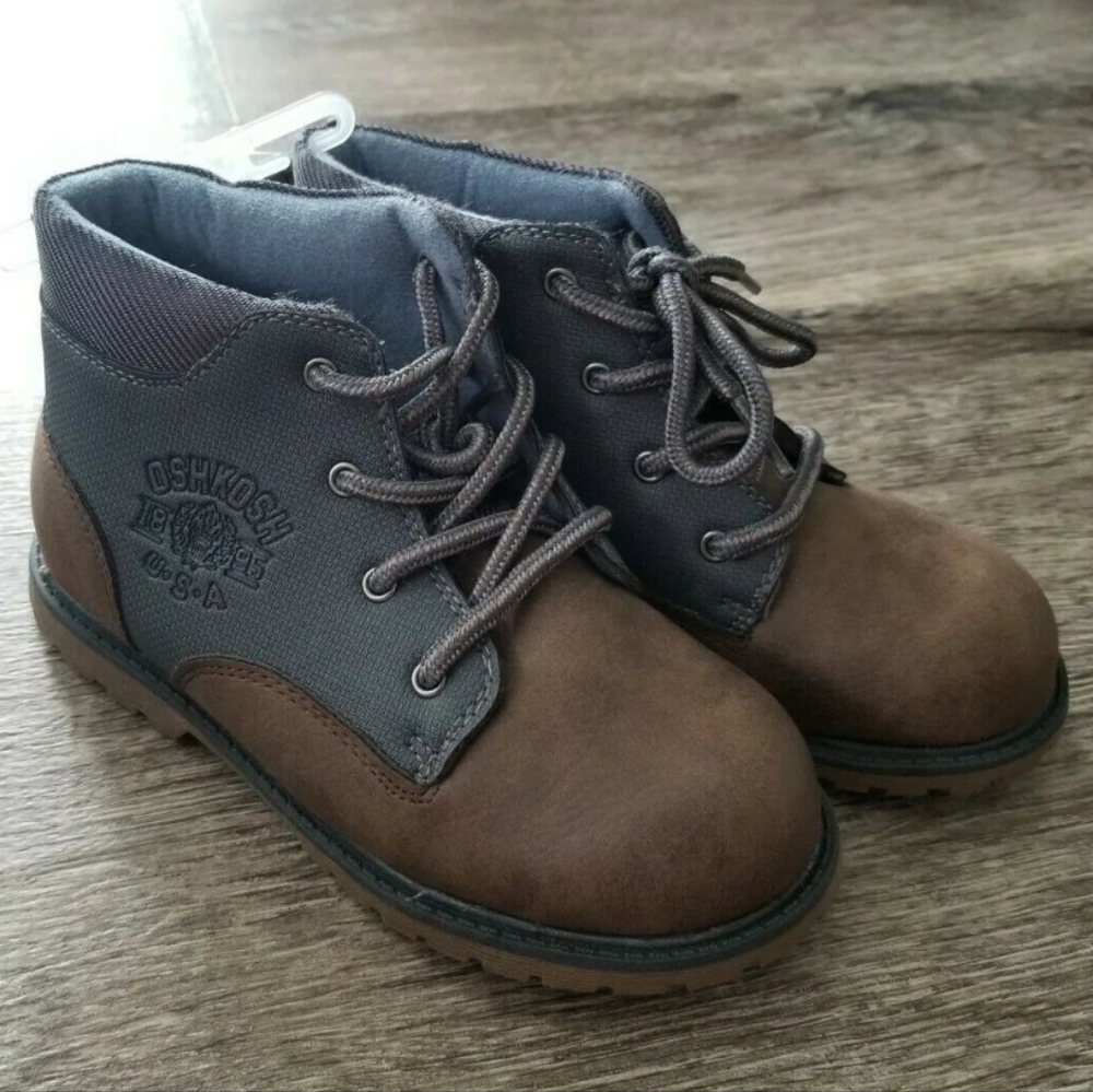 NEW OshKosh B’Gosh Size 13 Toddler Boys Boots NWT
